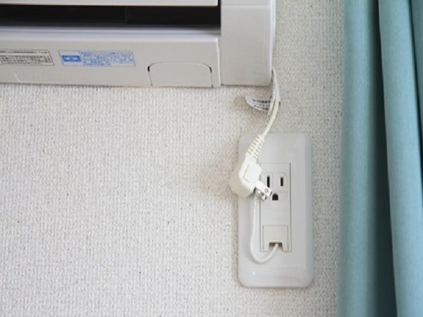 aircon_unplug.jpg